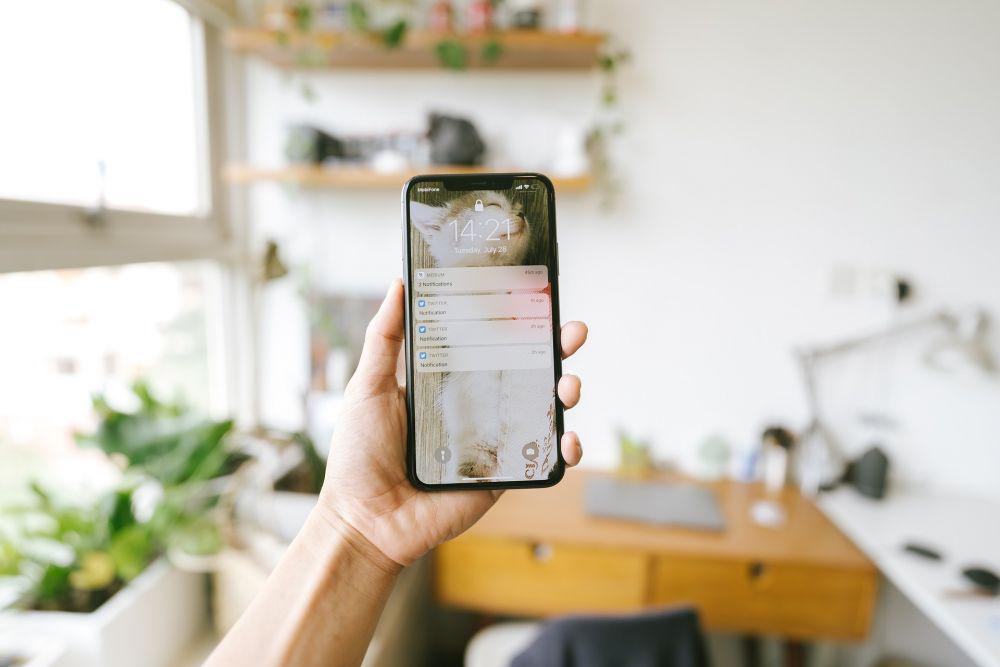 Cara agar Notifikasi iPhone Keluar Flash, Jadi Lebih Keren!