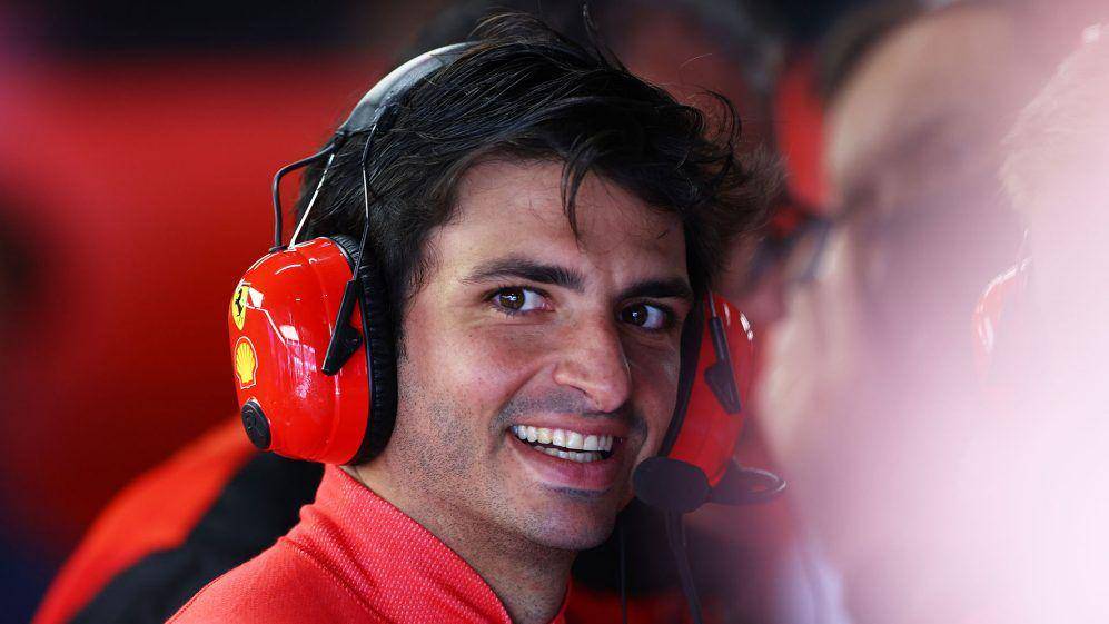 pembalap Ferrari Carlos Sainz (formula1.com)