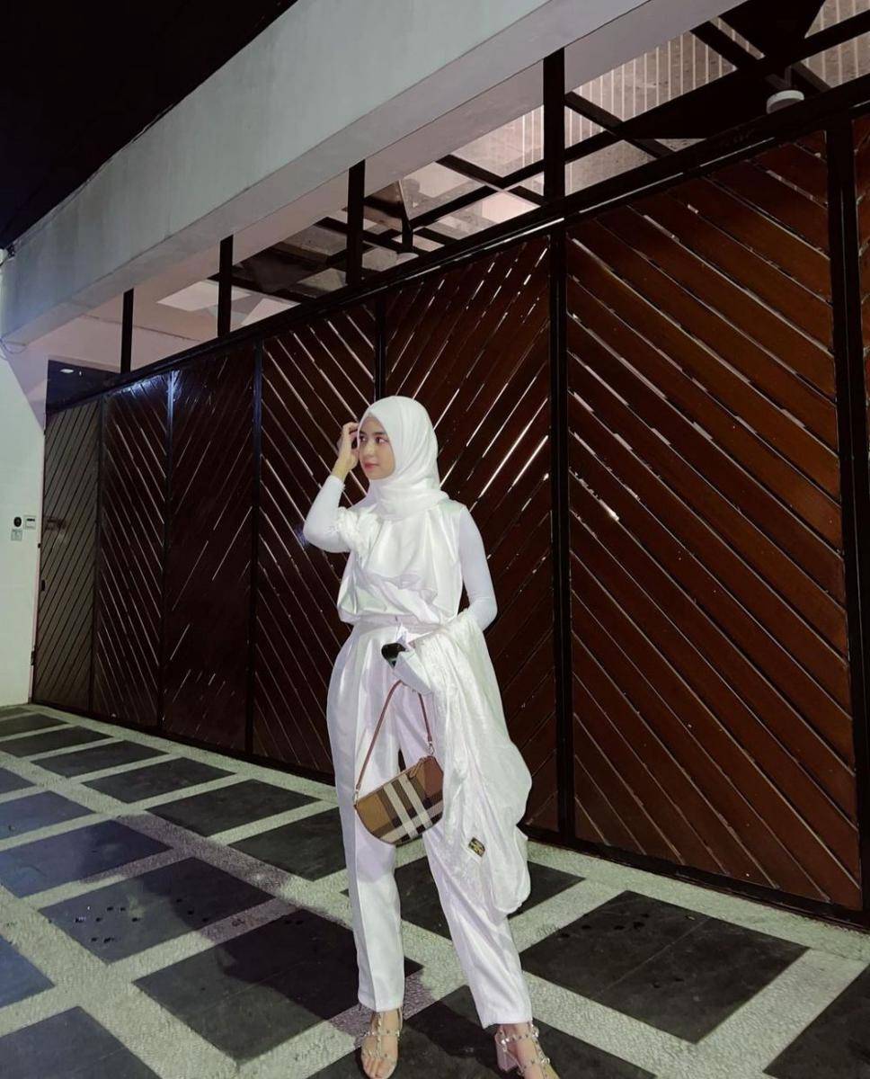 Nashwa Zahira (instagram.com/nashwaaaz)