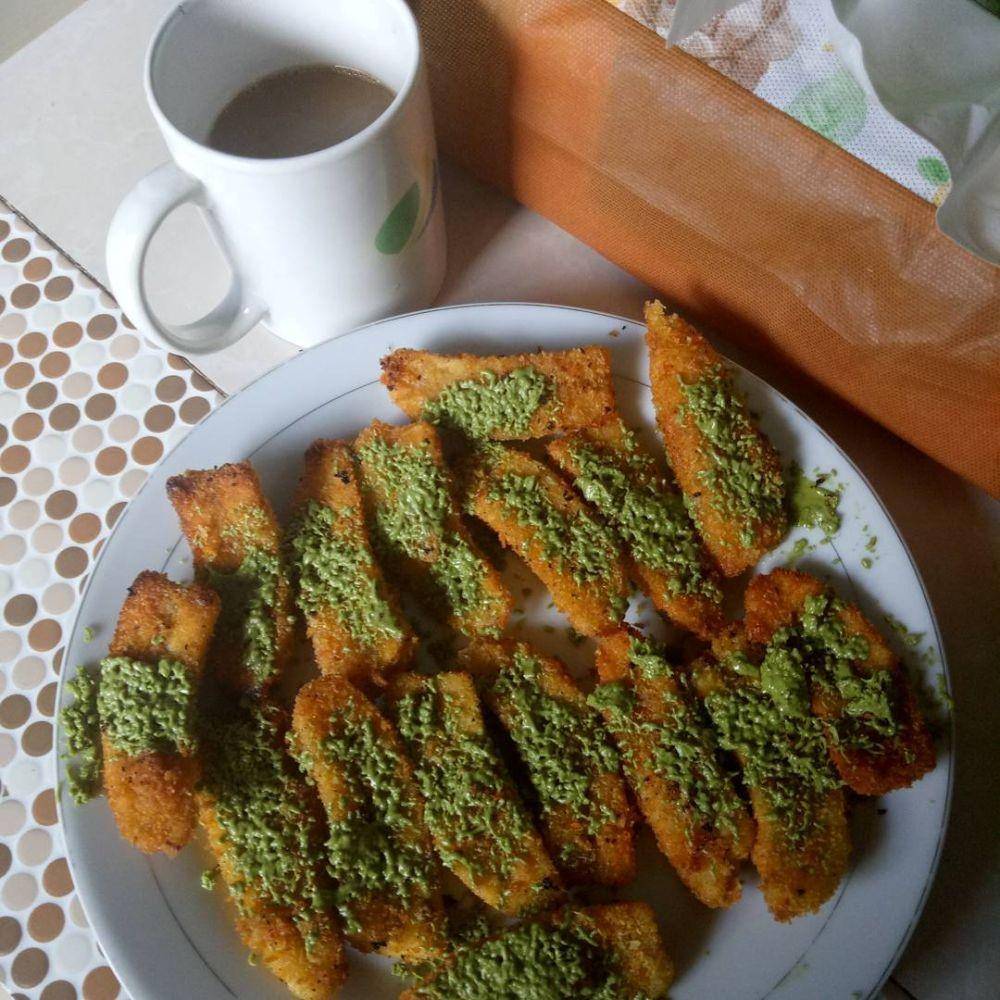 Ilustrasi pisang goreng green tea (instagram.com/lokaariani)