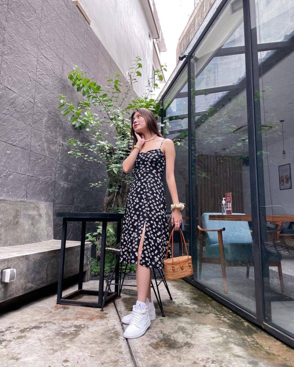 outfit dress ala Haviza Devi Anjani (instagram.com/havizadevianjani)