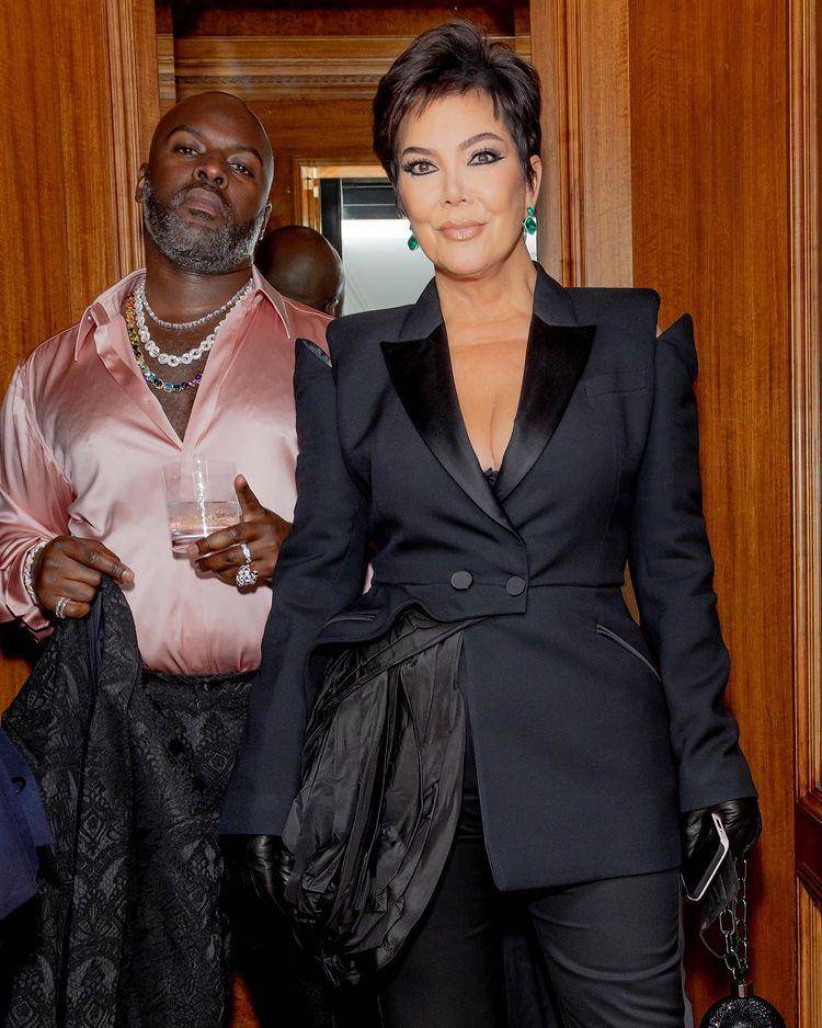 Corey selalu setia menemani Kris (instagram.com/coreygamble)