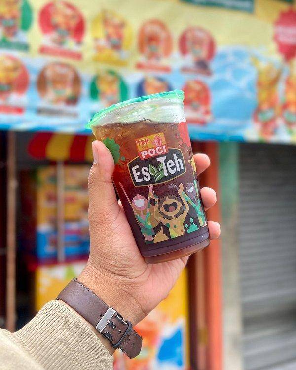 ilustrasi Teh Poci Grape (instagram.com/estehpoci.pacetmojokerto)
