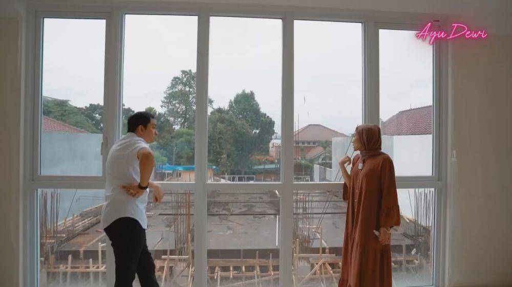 doa bersama di rumah Ayu Dewi (YouTube.com/Ayu Dewi)
