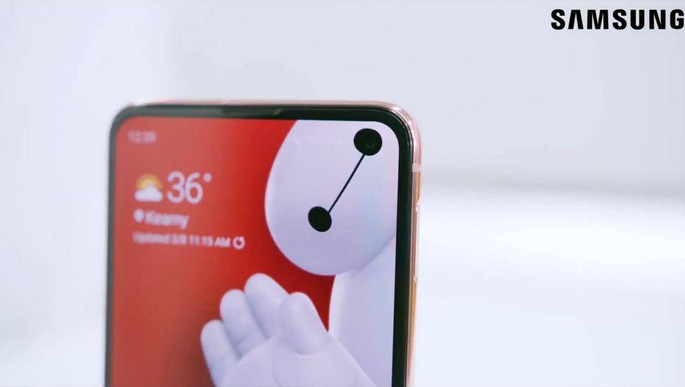 potret Samsung Galaxy S10E (youtube.com/New Technology)