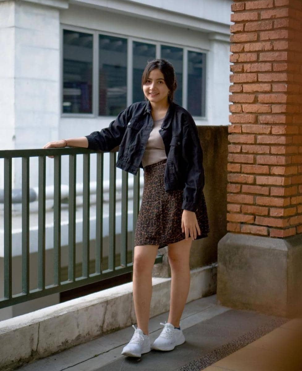 Bulan Sutena (instagram.com/bulansutena)