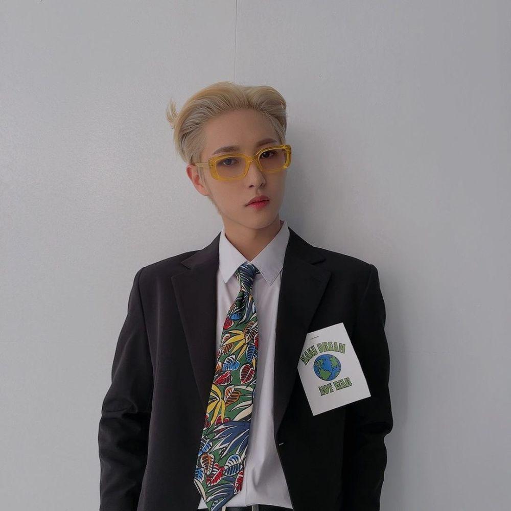 9 Potret Renjun NCT di Berbagai Negara, Terbaru Indonesia!