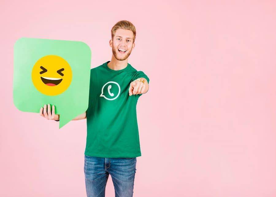 ilustrasi aplikasi WhatsApp (freepik.com/freepik)