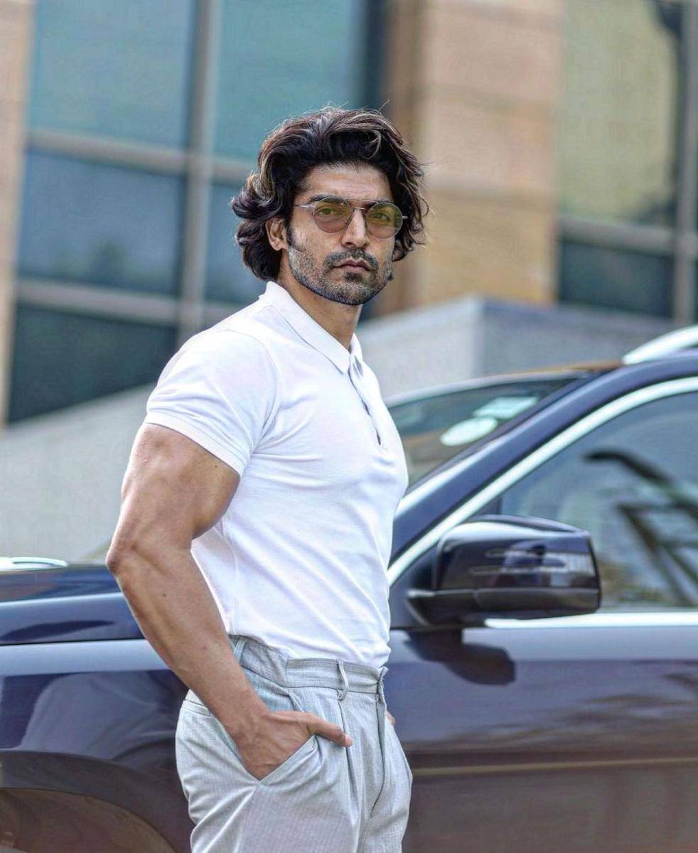 Gurmeet Choudhary (instagram.com/guruchoudhary)