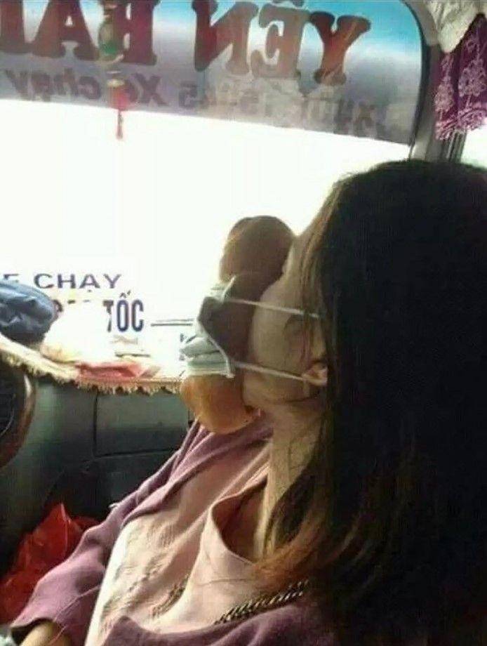 emak-emak piknik (instagram.com/wkwkland_real)