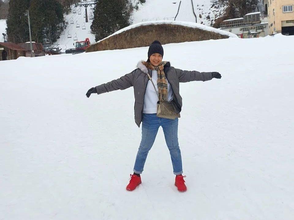 10 Potret Kiki Fatmala Liburan Bareng Suami ke Jepang