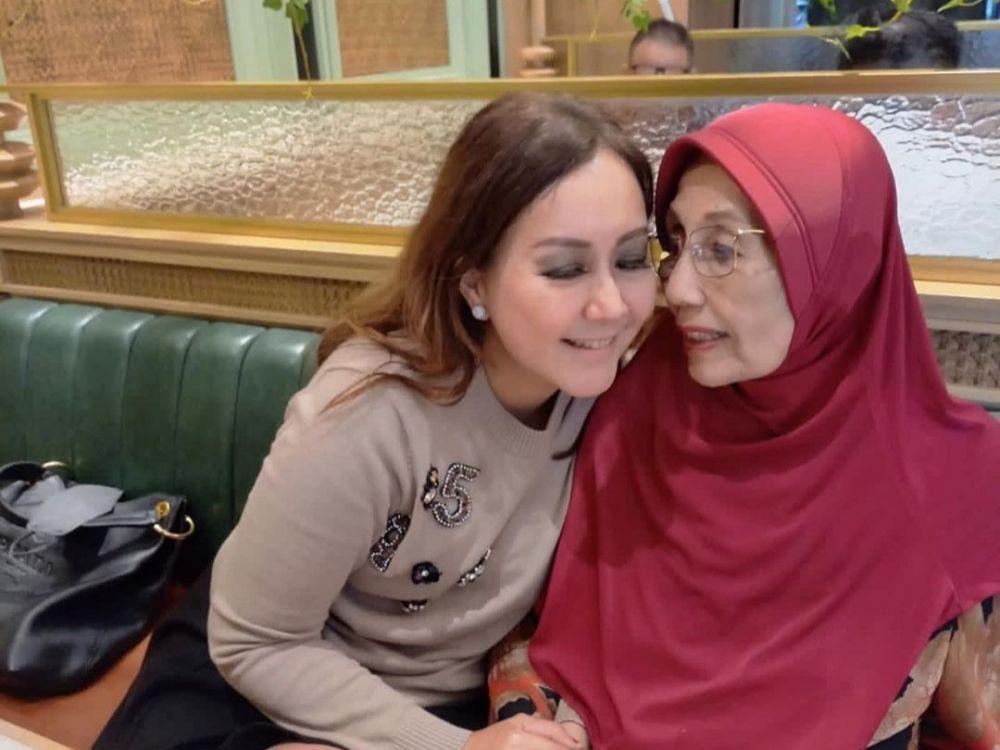 10 Potret Kenangan Cahya Kamila dan Nani Wijaya sebelum Meninggal