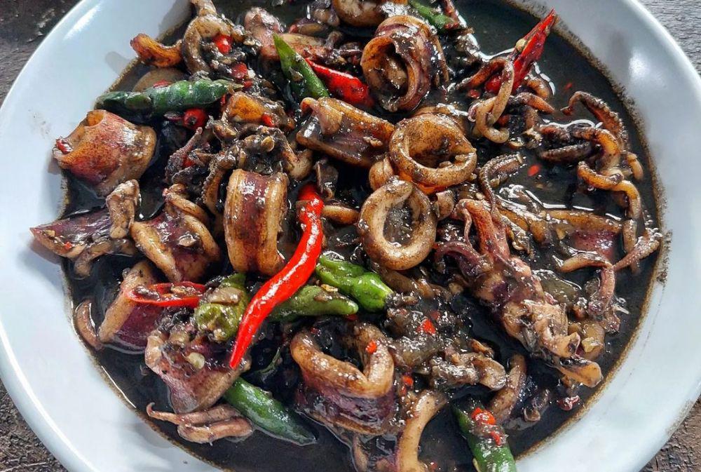 Resep Cumi Hitam Pedas, Sederhana dan Cuma Pakai Beberapa Bahan Saja