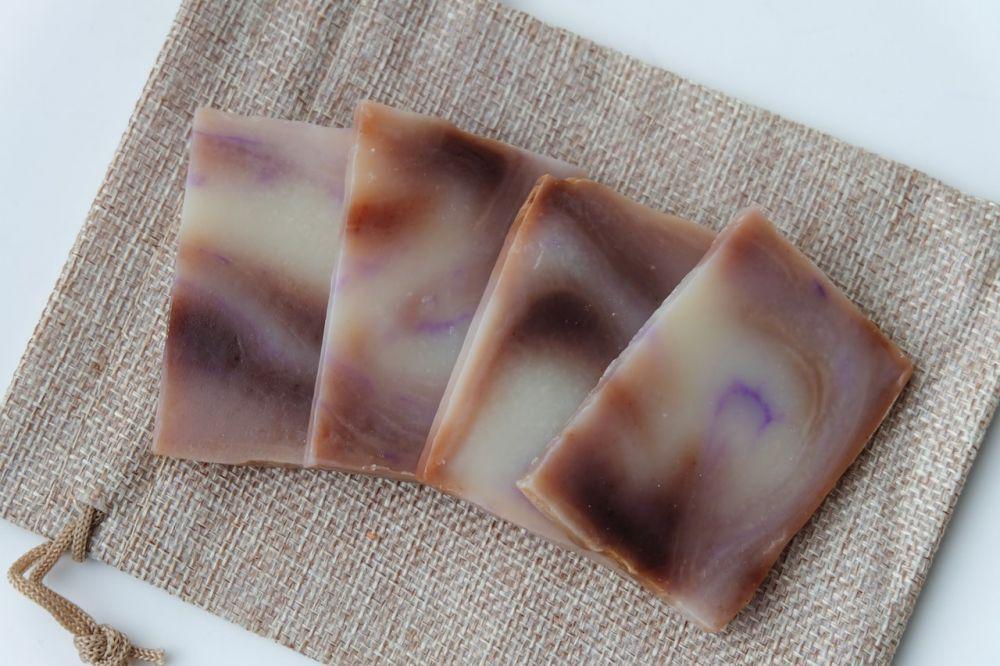 5 Produk Soap Bar dengan Kandungan Charcoal, Mandi Semakin Bersih!