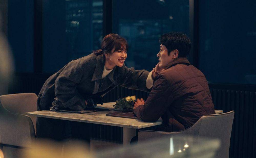 Jo Eun San (Jung Yoo Min) dan Ji Nam Cheol (Lee Sung Jae) di drakor Red Balloon (instagram.com/tvchosun_drama)