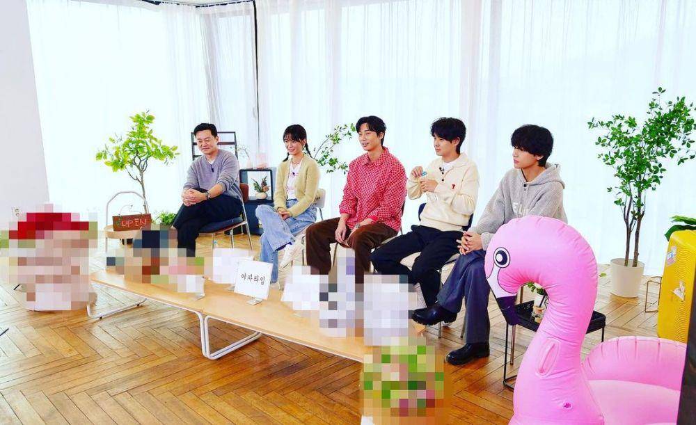 still cut variety Show Jinny's Kitchen (instagram.com/15ya.baby)