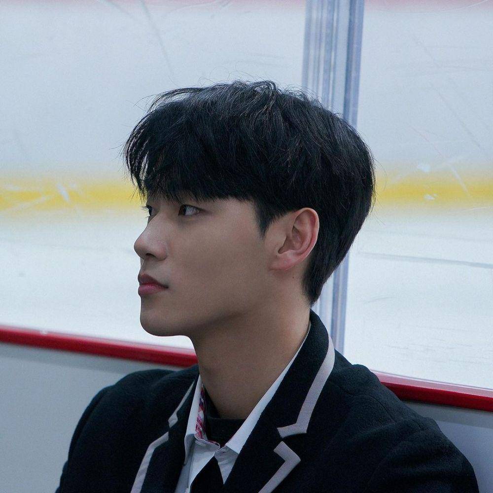 Lee Min Jae (instagram.com/_minnjaee_)