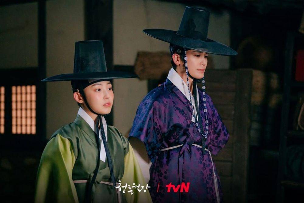 Park Hyung Sik dan Jeon So Nee di Our Blooming Youth (instagram.com/tvn_drama)