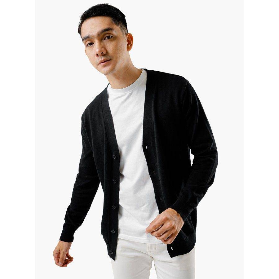 ilustrasi cardigan (tokopedia.com)