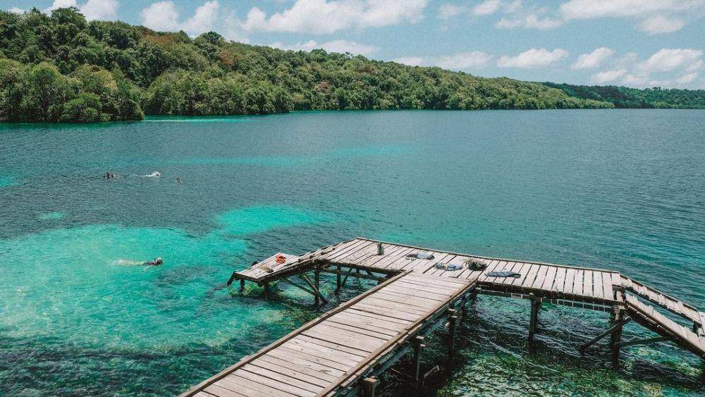 Danau Kakaban (instagram.com/nizarnizar)