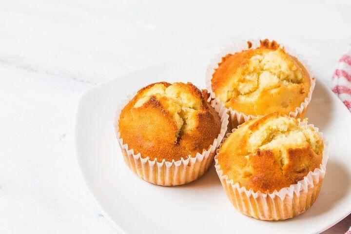 ilustrasi muffin (freepik.com/dashu83)