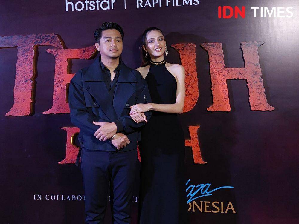 Mikha dan Deva di Series Teluh Darah, di Plaza Indonesia, pada Selasa (21/2/2023) (IDN Times/Erfah Nanda)