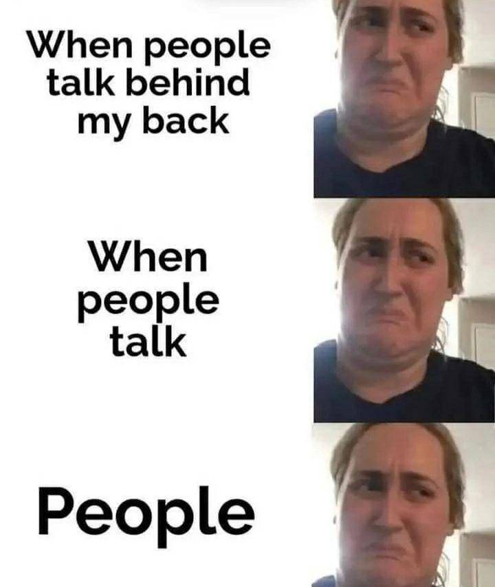 meme lucu kehidupan introver (instagram.com/antisocialmeme)