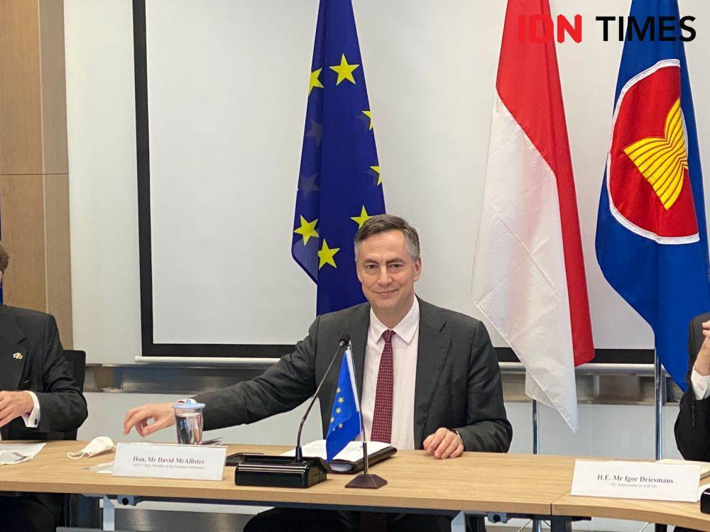 Anggota Parlemen Uni Eropa, David McAllister. (IDN Times/Sonya Michaella)