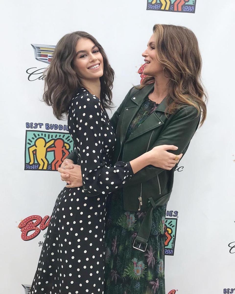 Cindy Crawford dan Kaia Gerber (instagram.com/cindycrawford)