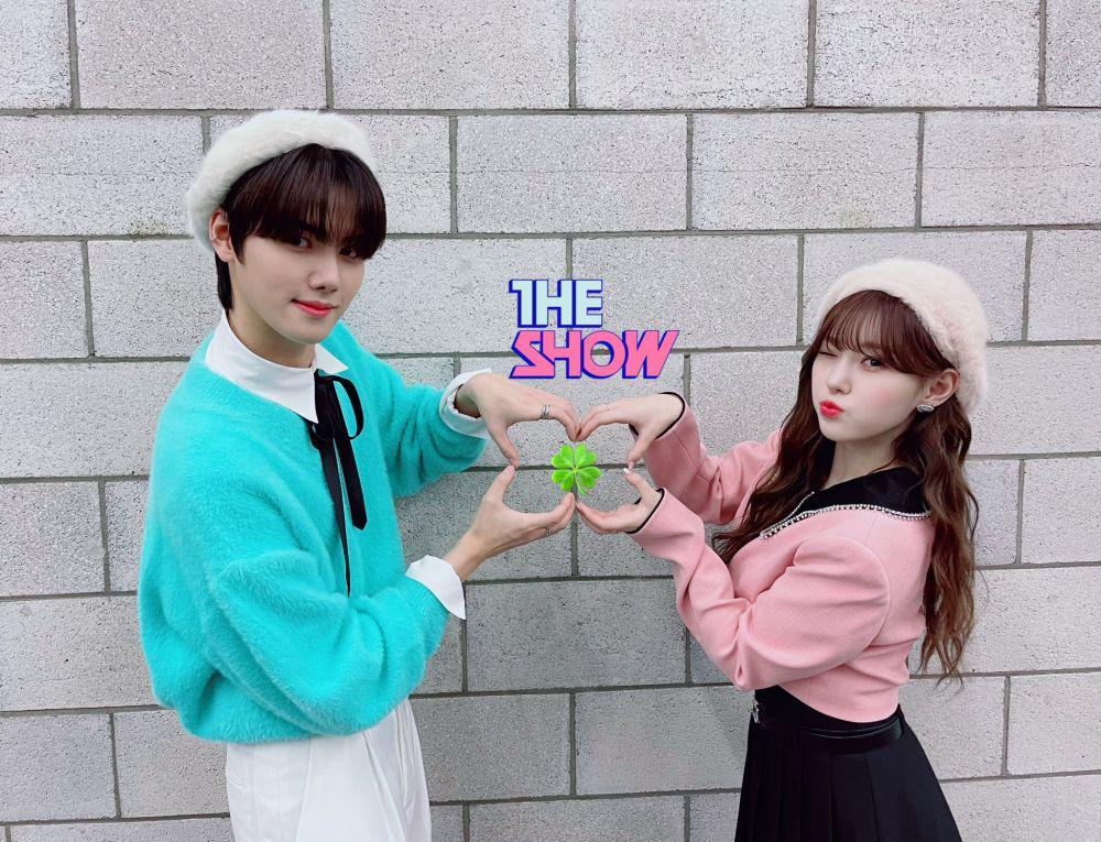 Jadi MC Bareng, 10 Potret Gemas Chaehyun Kep1er dan Minhee CRAVITY