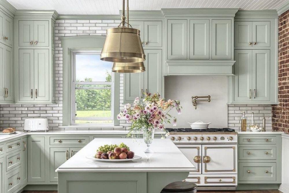 9 Ide Interior Dapur Nuansa Sage Green, Lagi Trend!