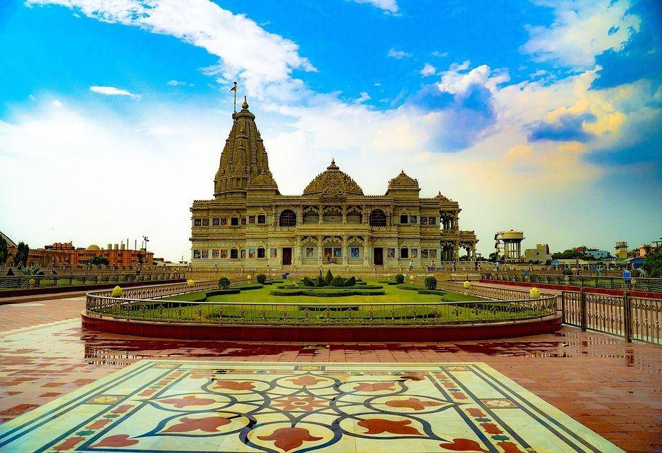 Potret Prem Mandir di Vrindavan, India (pixabay.com/shalender)