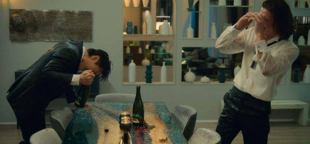 Yoo Teo dan Kim Ji Hoon di Love to Hate You (dok. Netflix/Love to Hate You/)