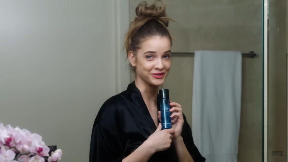 Night skincare routine ala Barbara Palvin (youtube.com/Harper's Bazaar)