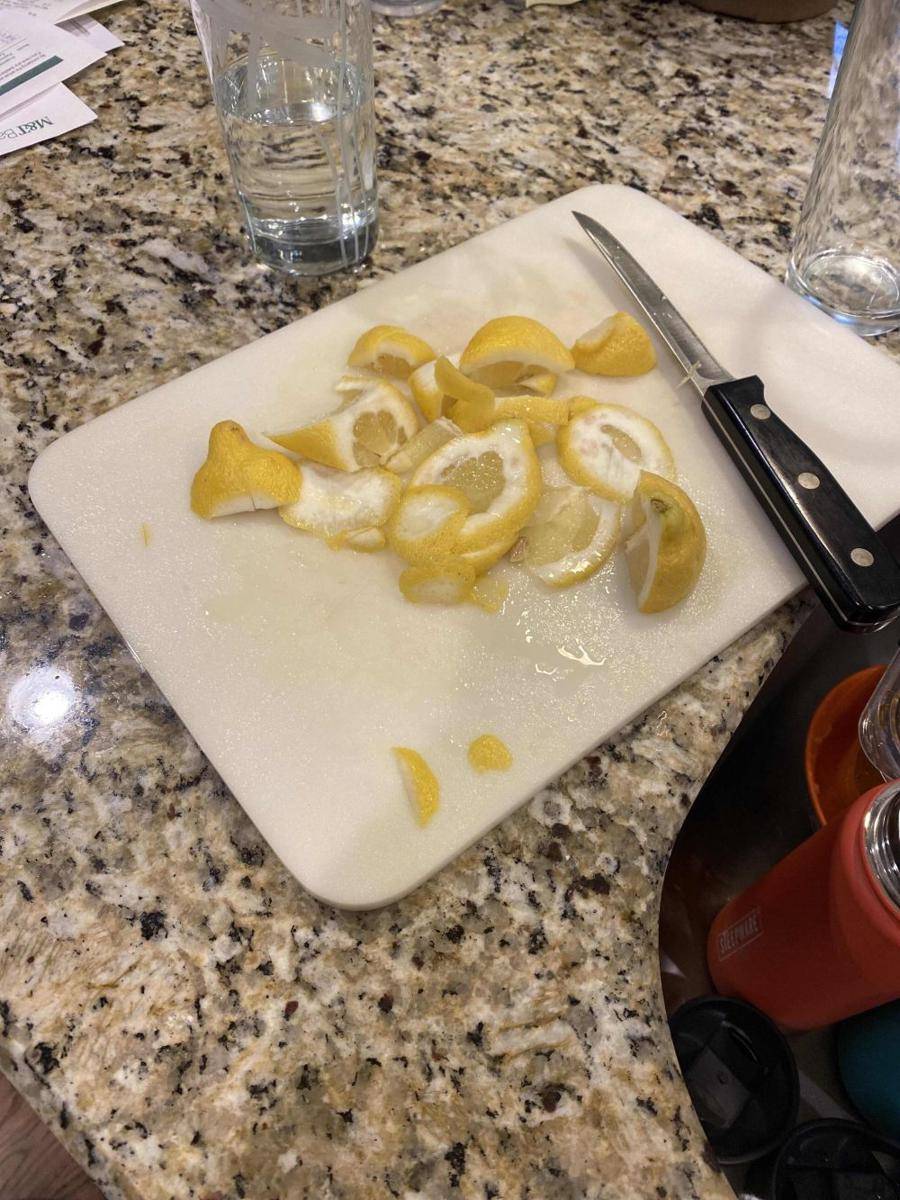potret cara makan orang paling aneh (reddit.com/user/MarieThePan)