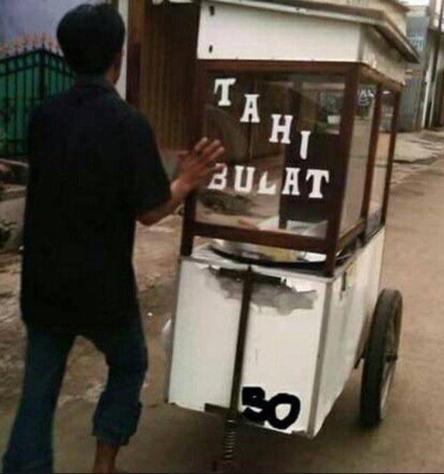 potret pedagang lucu (Twitter.com/nocontextwarung)