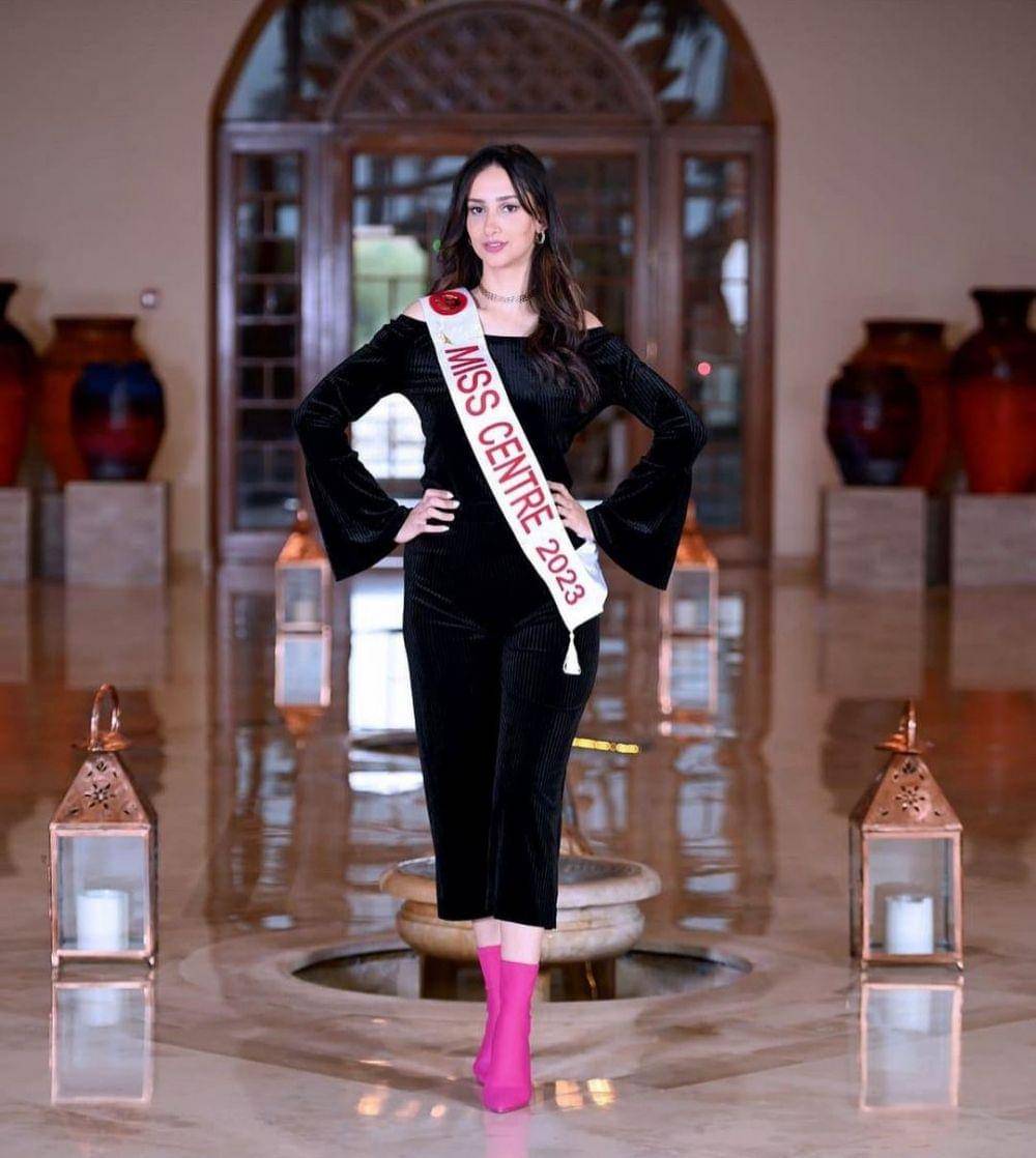 Amira Afli (instagram.com/amiraafli)