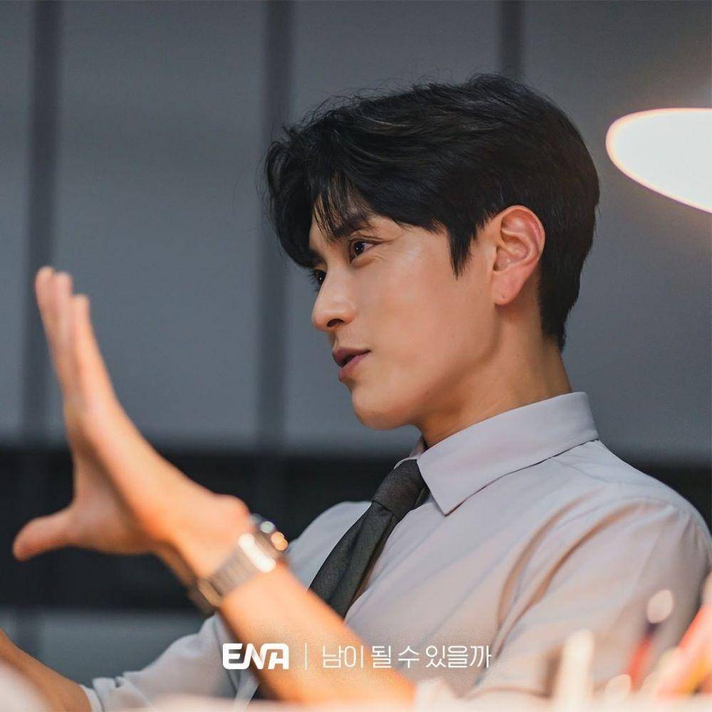 Jang Seung Jo di Drama Can We Be Stranger (instagram.com/channel.ena.d)