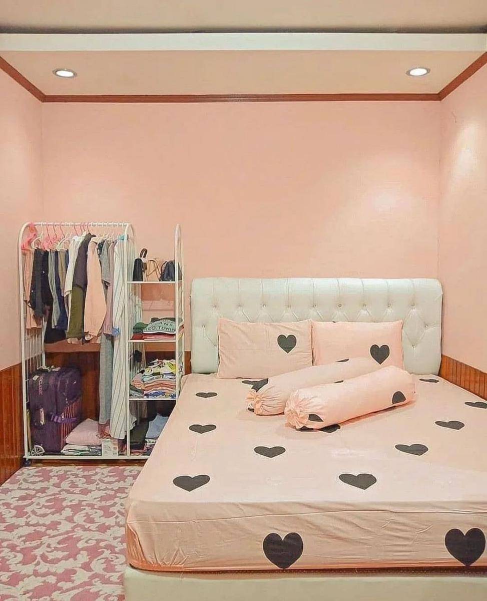 inspirasi kamar tidur bernuansa pink (instagram.com/kamar.tidurminimalis)