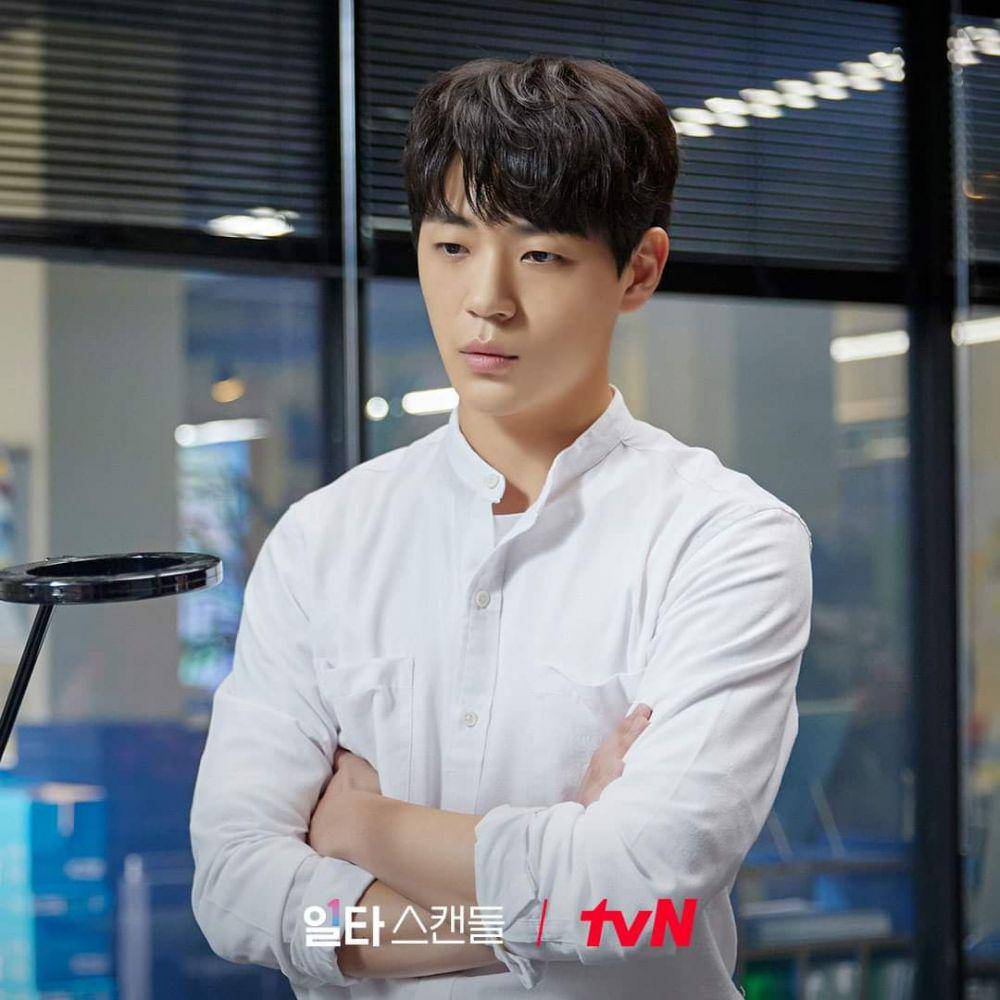 Shin Jae Ha di Crash Course in Romance (dok. tvN/Crash Course in Romance)