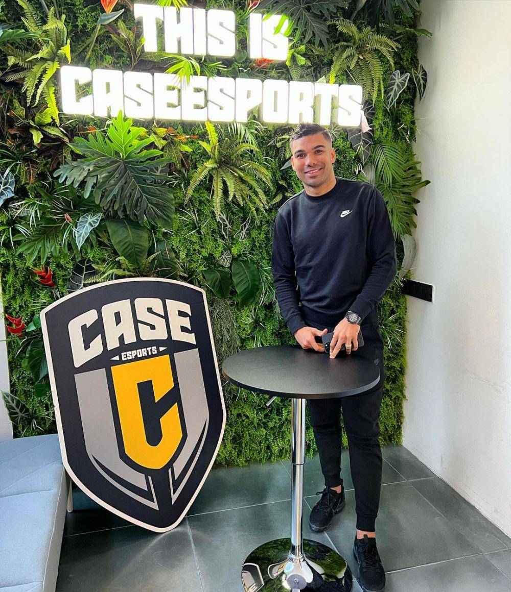 Gaya busana Casemiro (instagram.com/casemiro)