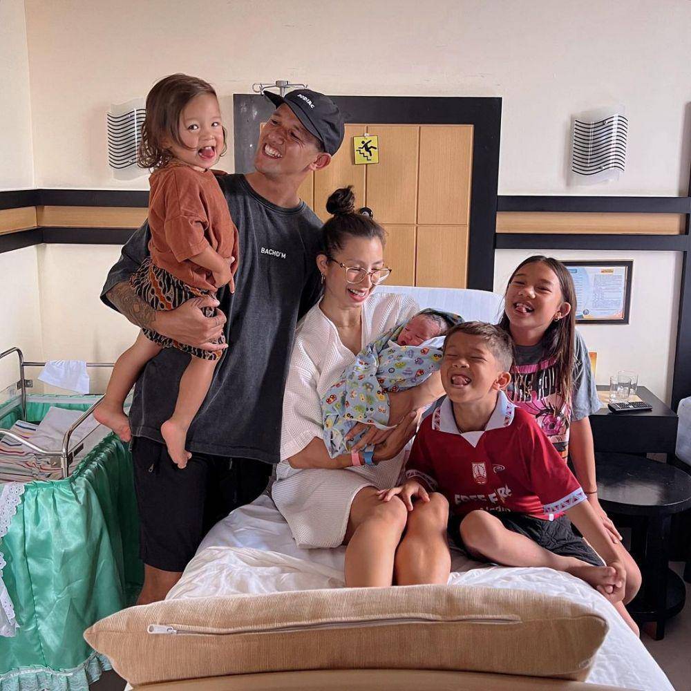 potret buah hati Jennifer Bachdim (instagram.com/jenniferbachdim)