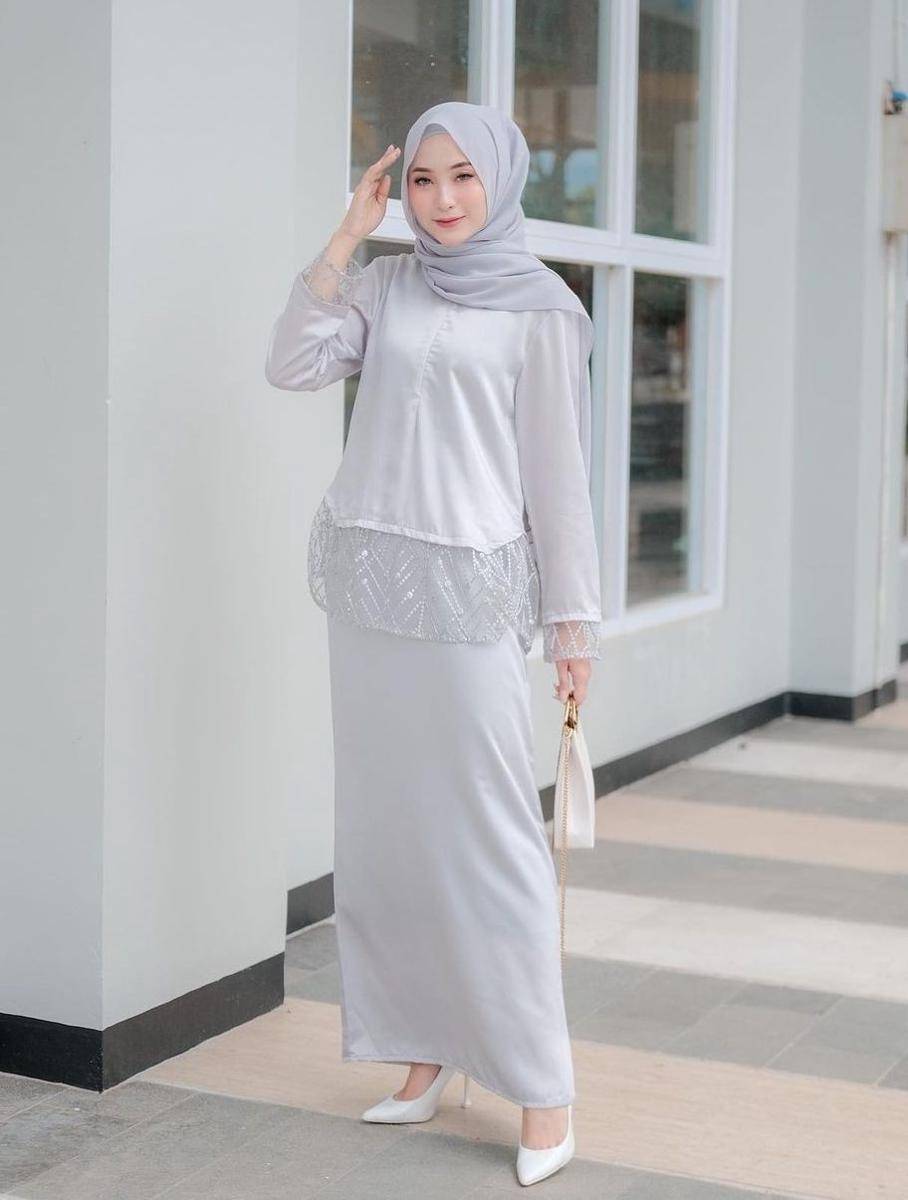 OOTD Kondangan (instagram.com/lailynrhyt)