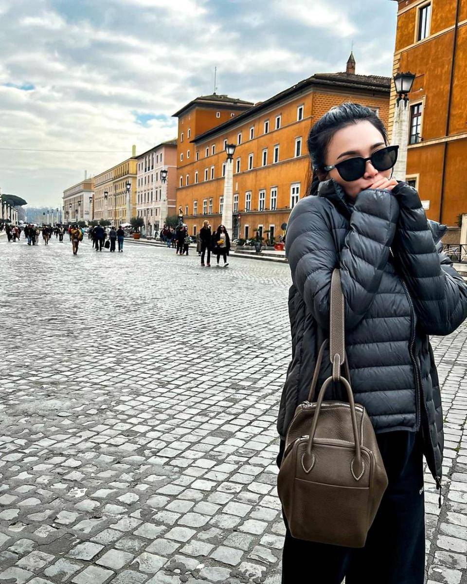 Wika Salim berlibur ke Italia (instagram.com/wikasalim)