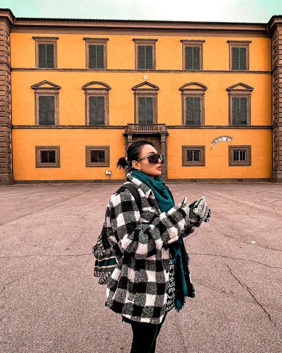 Wika Salim berlibur ke Italia (instagram.com/wikasalim)