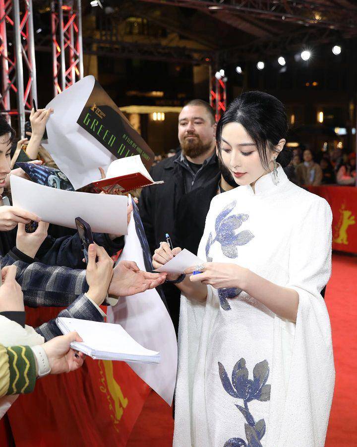 Fan Bingbing di Berlinale 2023 (Instagram.com/bingbing_fan)