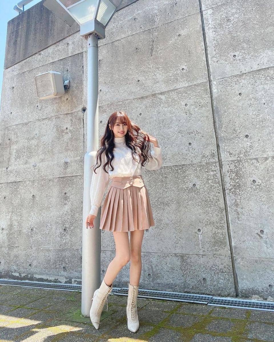 Miyo Nomura (instagram.com/miyomaruko_0201)