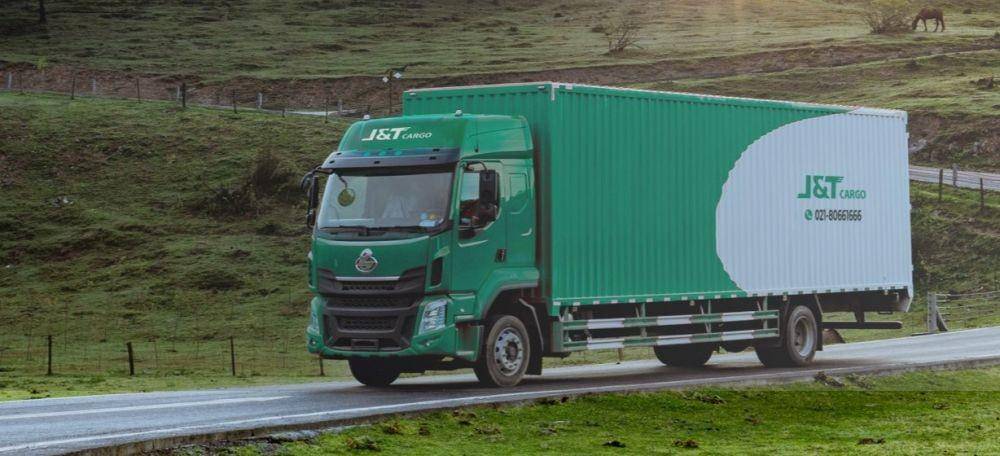 J&T Cargo, jasa ekspedisi pengiriman barang (jtcargo.id)