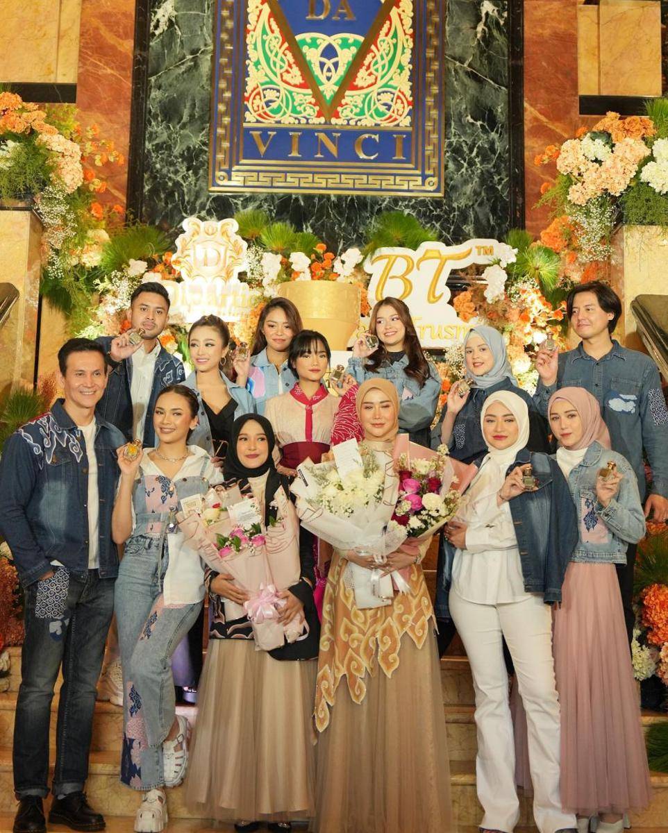 potret Fuji di acara launching parfum Marissya Icha (instagram.com/fuji_an)