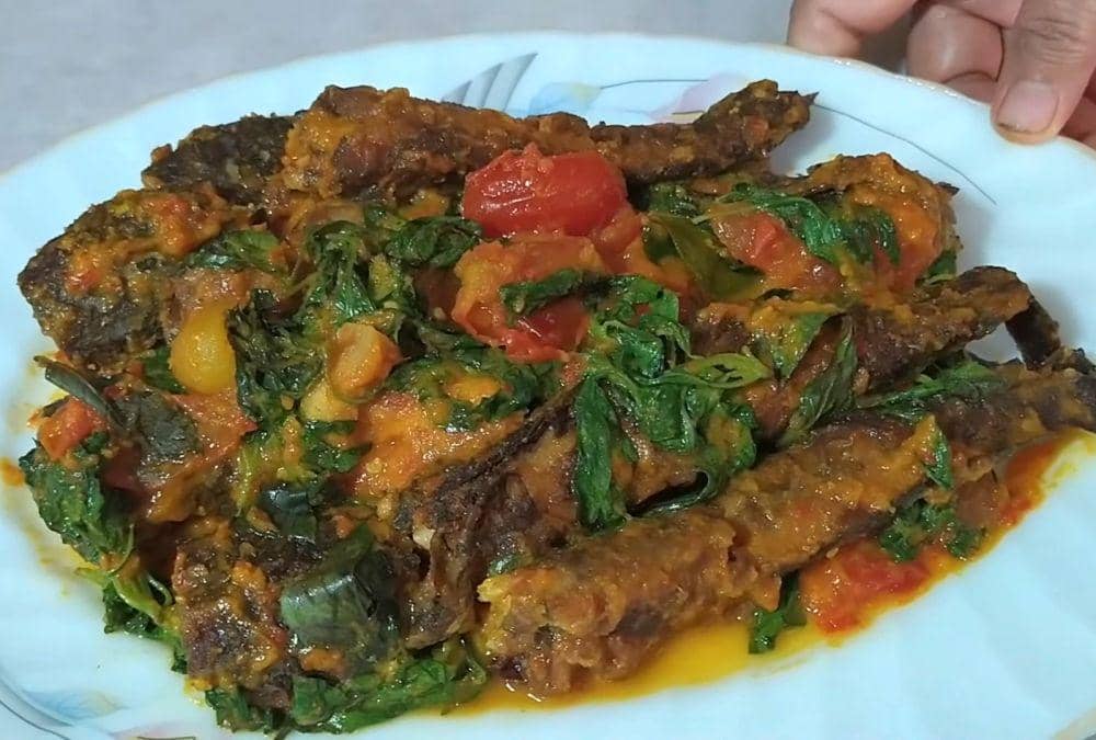 Resep Lele Oseng Bumbu Bawang Kemangi, Bikin Nasi Cepat Habis!